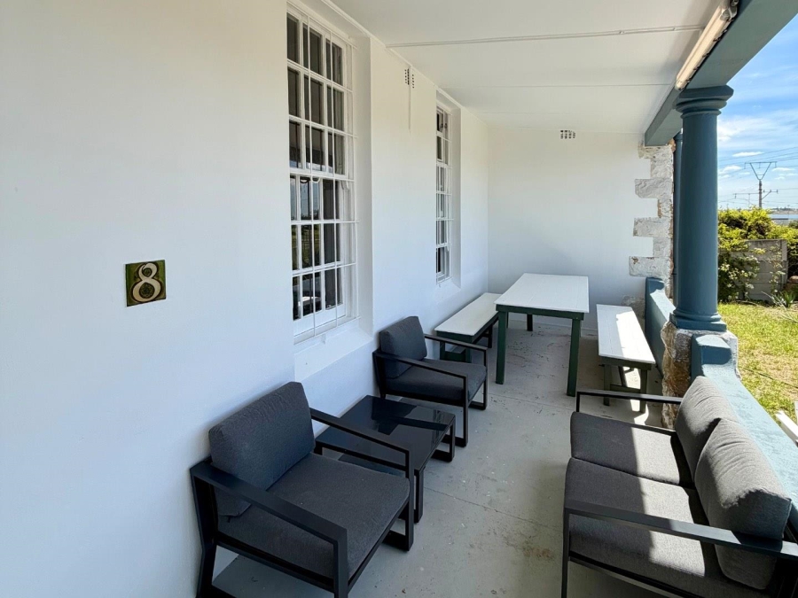 To Let 1 Bedroom Property for Rent in Muizenberg Western Cape